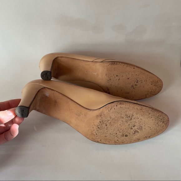 Ferragamo beauties 💯 - Picture 2 of 5